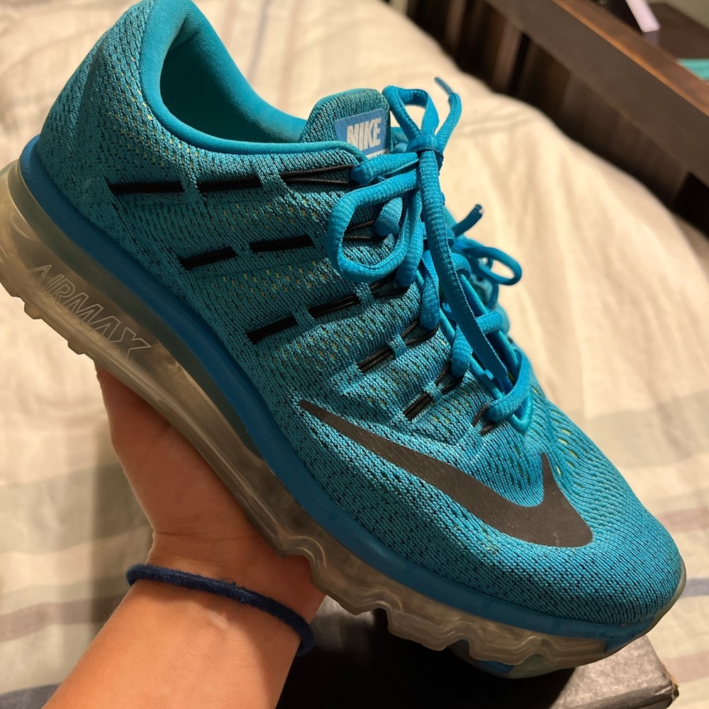 Nike youth air max’s